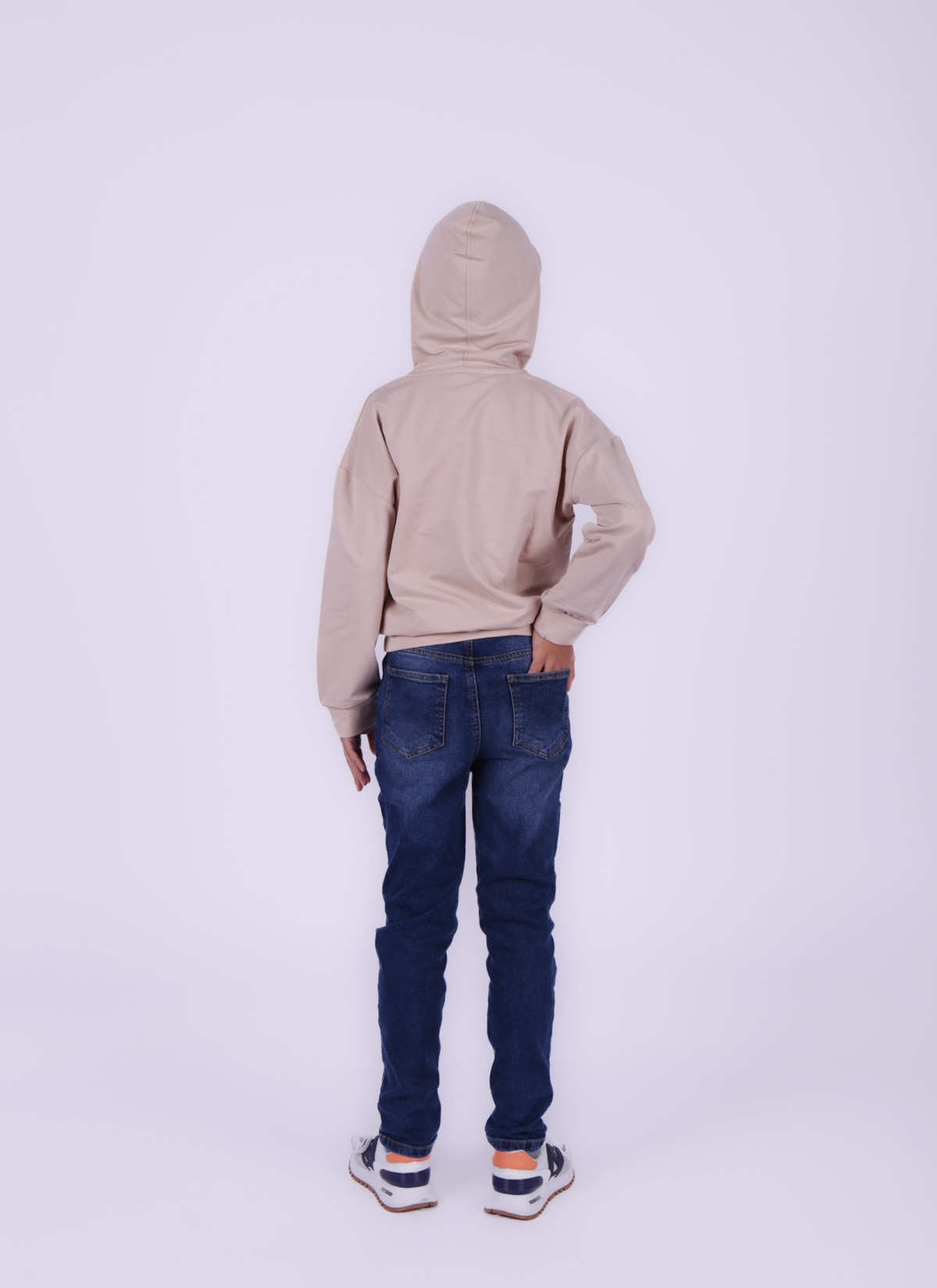 Sweatshirt à Capuche